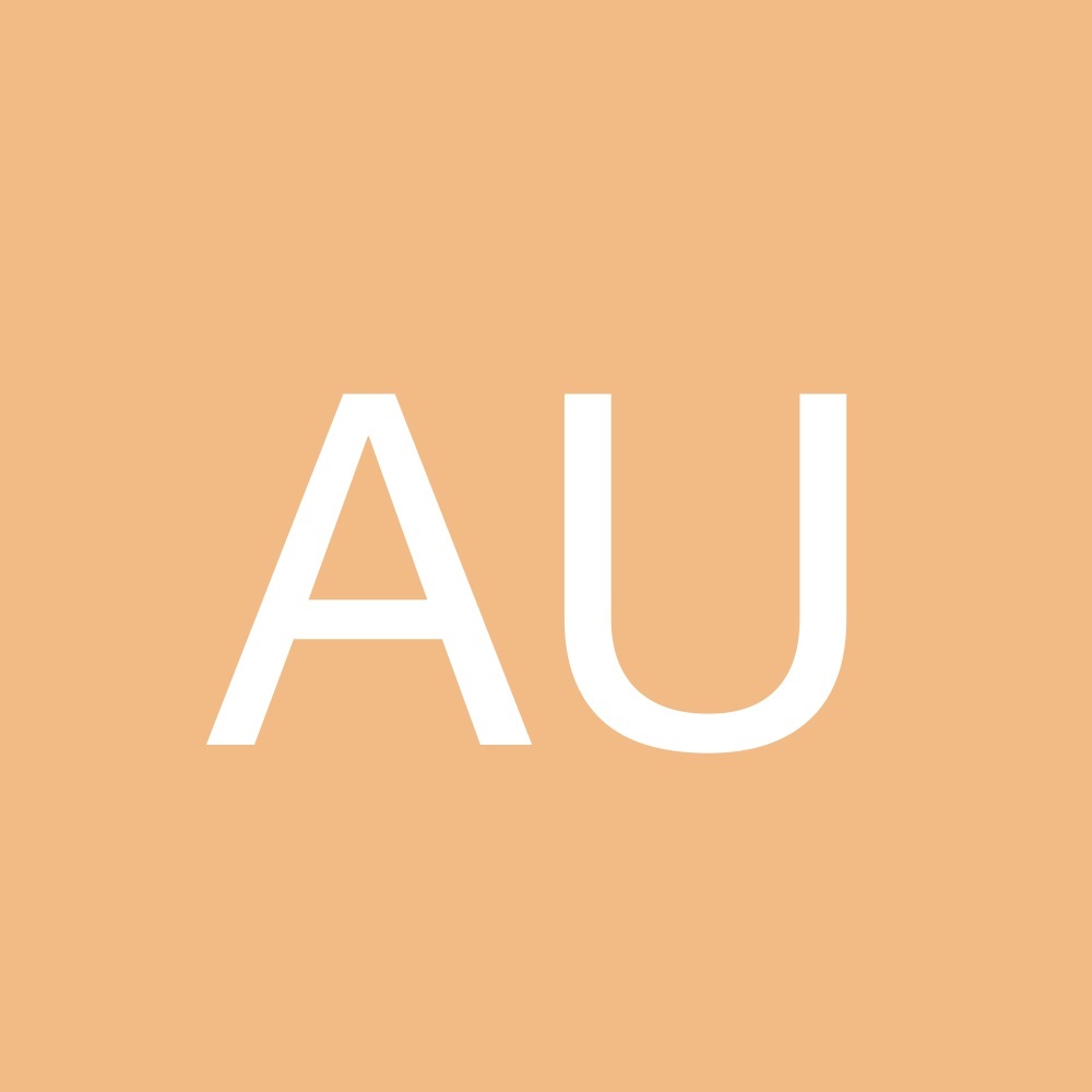 Meet your Posher, Augustina